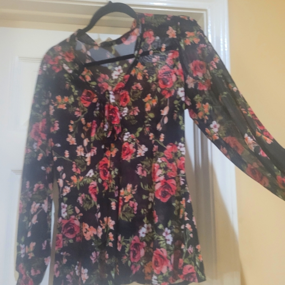 Light way flower print Medium by Ember